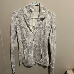 Lululemon running jacket